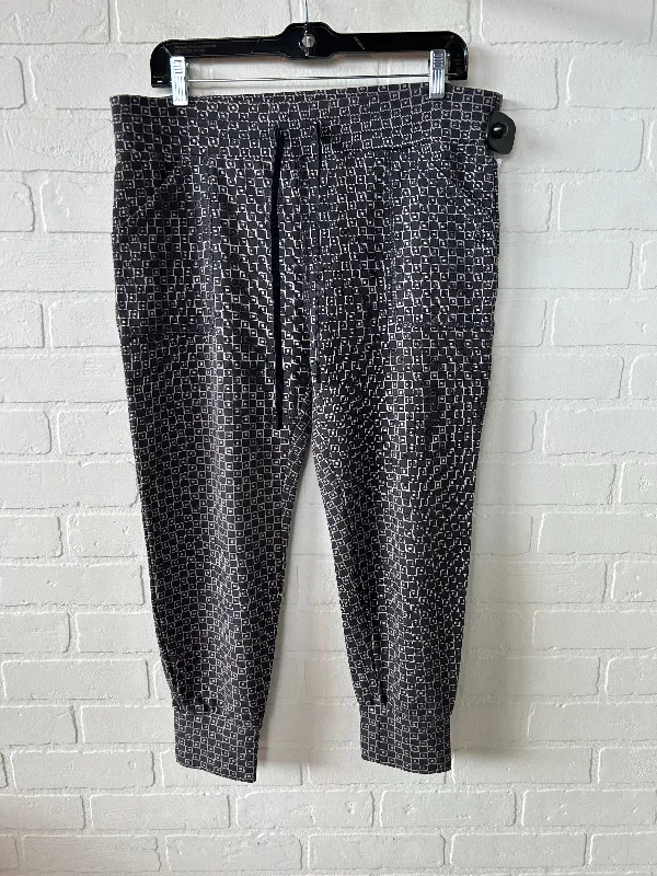 Soft pajama pants for ultimate bedtime comfort -Athletic Pants By Betabrand In Cream & Grey, Size: 14