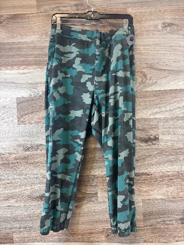 Quick-dry travel pants for adventurous globetrotters -Athletic Pants By Lululemon In Camouflage Print, Size: Xl