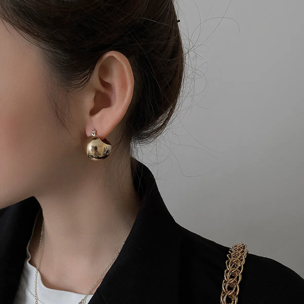 28# Ear Clip-Gold (Doudou)