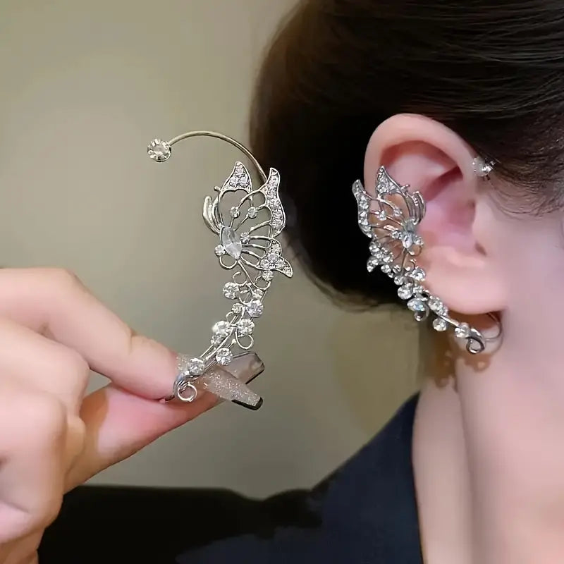 Best hoop earrings with floral designs for a feminine and delicate look-Hoop earrings with diamonds-2-Pieces: Trendy Minimalist Style Hip Hop Hollow Butterfly Ear Climber