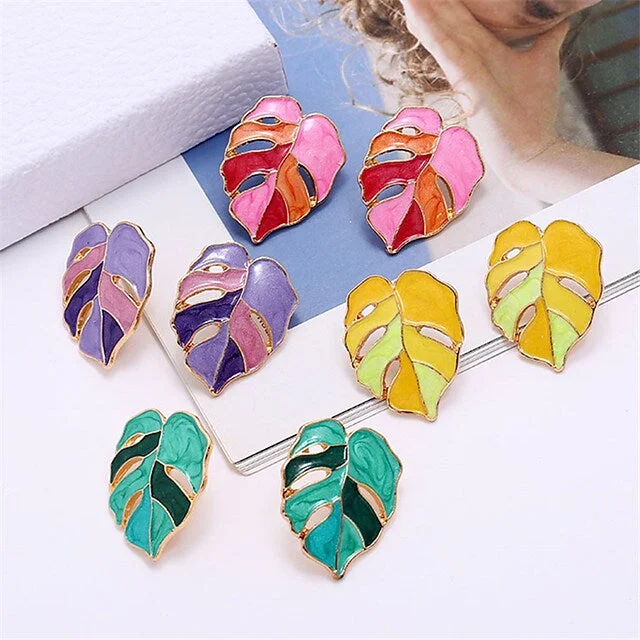 Hoop earrings with twisted metal designs for a dynamic and modern style-Hoop earrings for casual wear-4-Pairs: Women's Vintage Leaf Fashion Earrings