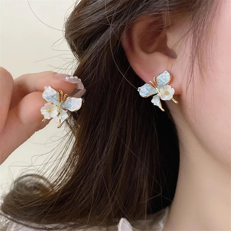 Hoop earrings with open designs for a modern, lighthearted vibe-Hoop earrings with minimalist design-New Arrival Light Luxury Elegant Flower Butterfly Crystal Fashion Sweet Metal Gifts 2024 Earring