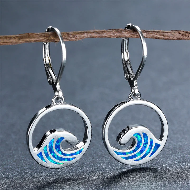 Best hoop earrings with matching bracelets for a coordinated jewelry set-Hoop earrings in resin-Wholesale Sea Wave Minimalistic Alloy Earrings